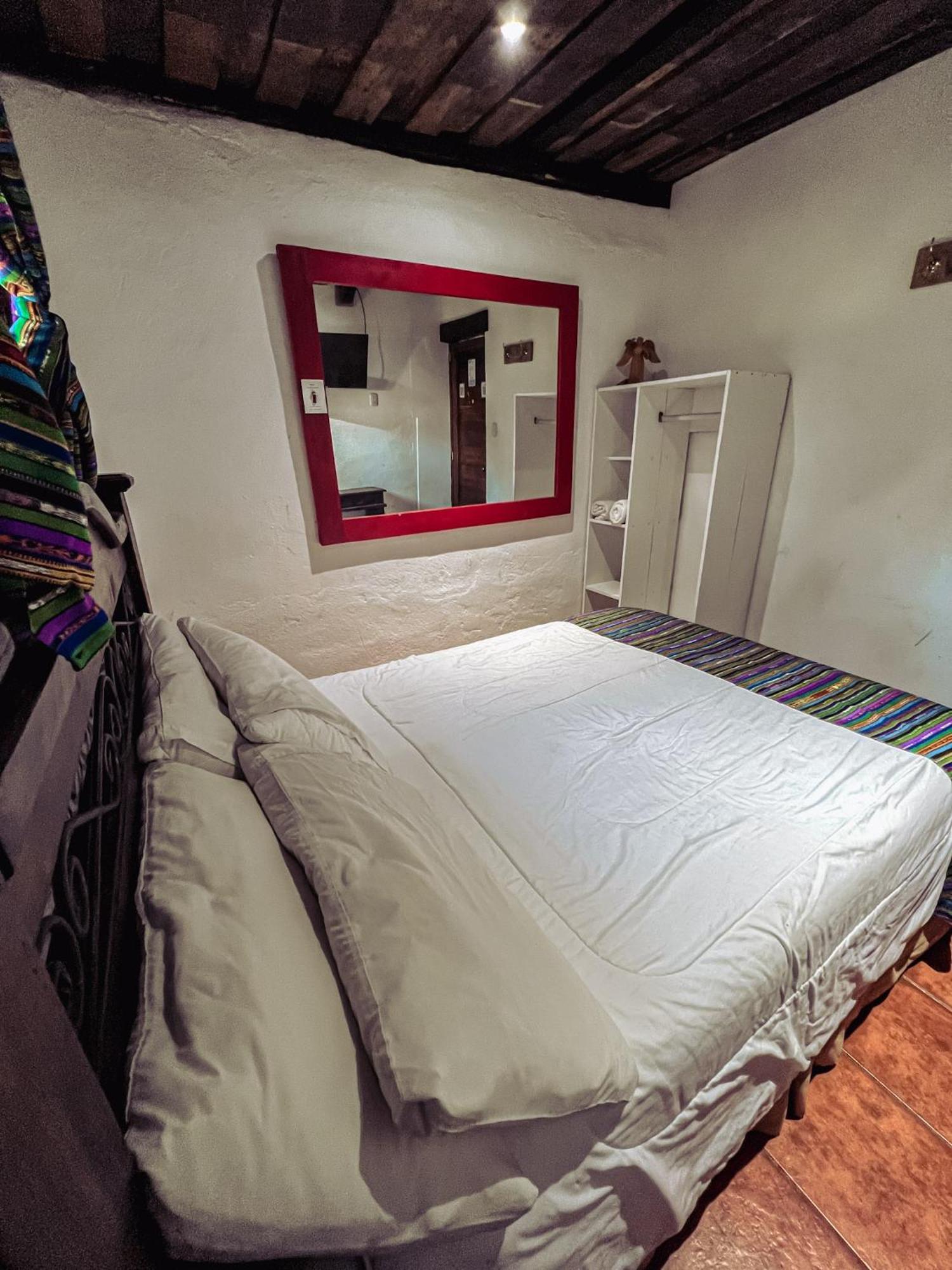 Hostal Antigueeno Antigua Dış mekan fotoğraf