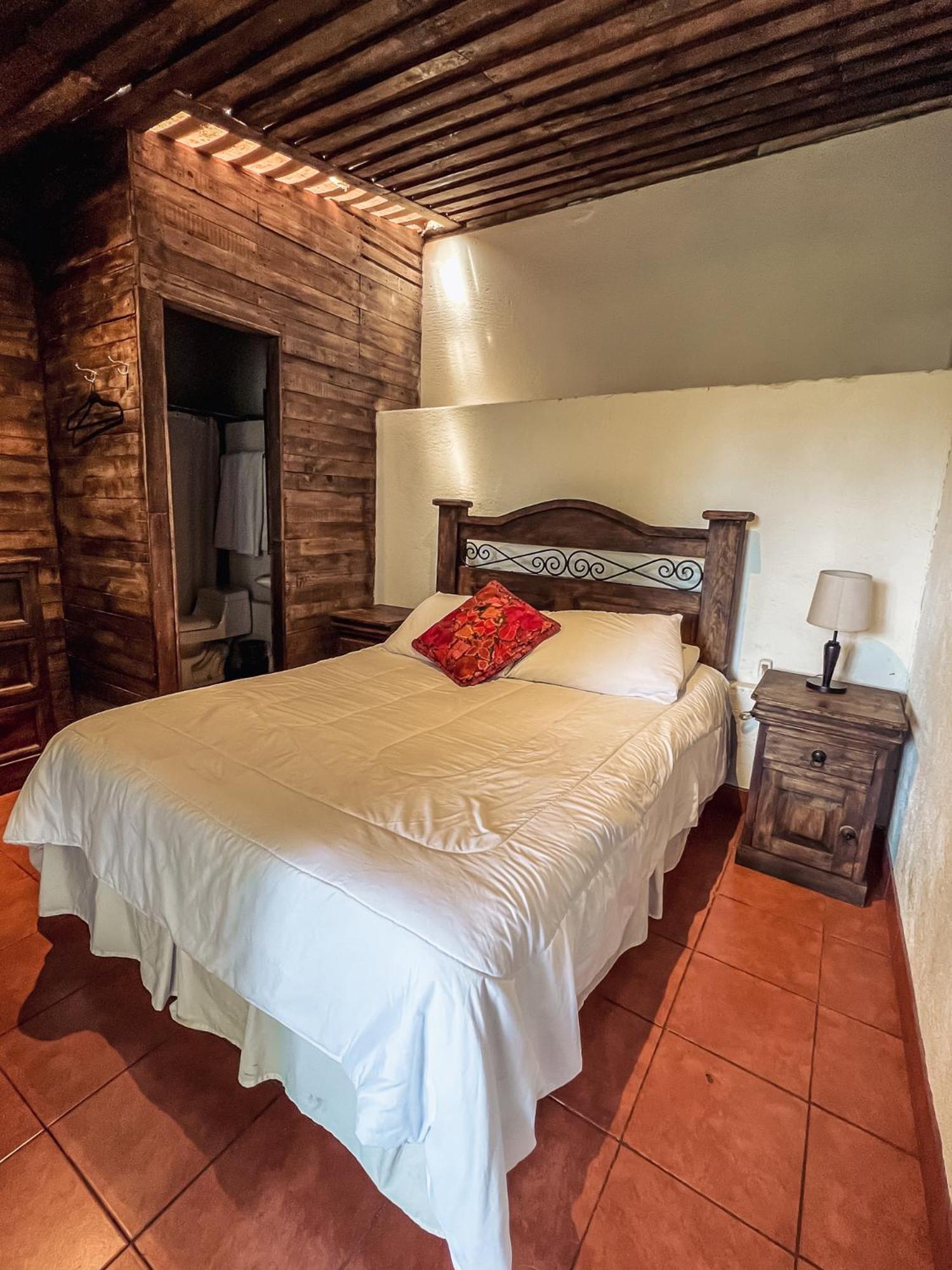 Hostal Antigueeno Antigua Dış mekan fotoğraf