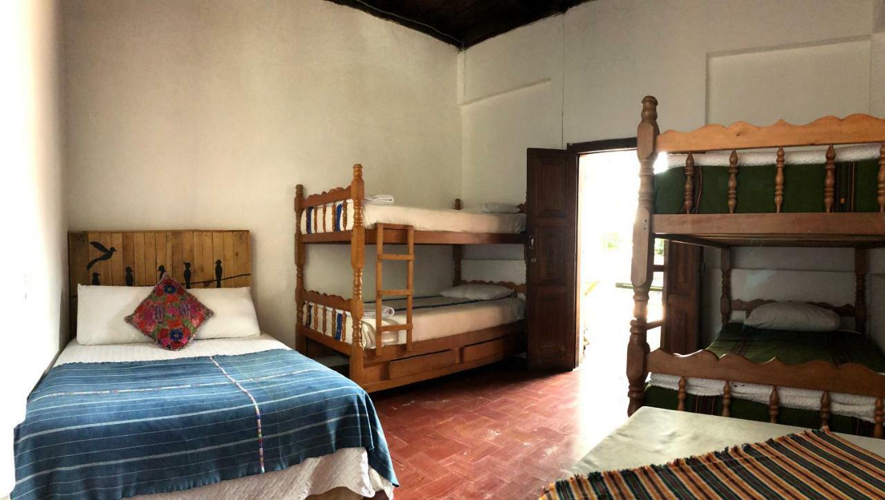 Hostal Antigueeno Antigua Dış mekan fotoğraf
